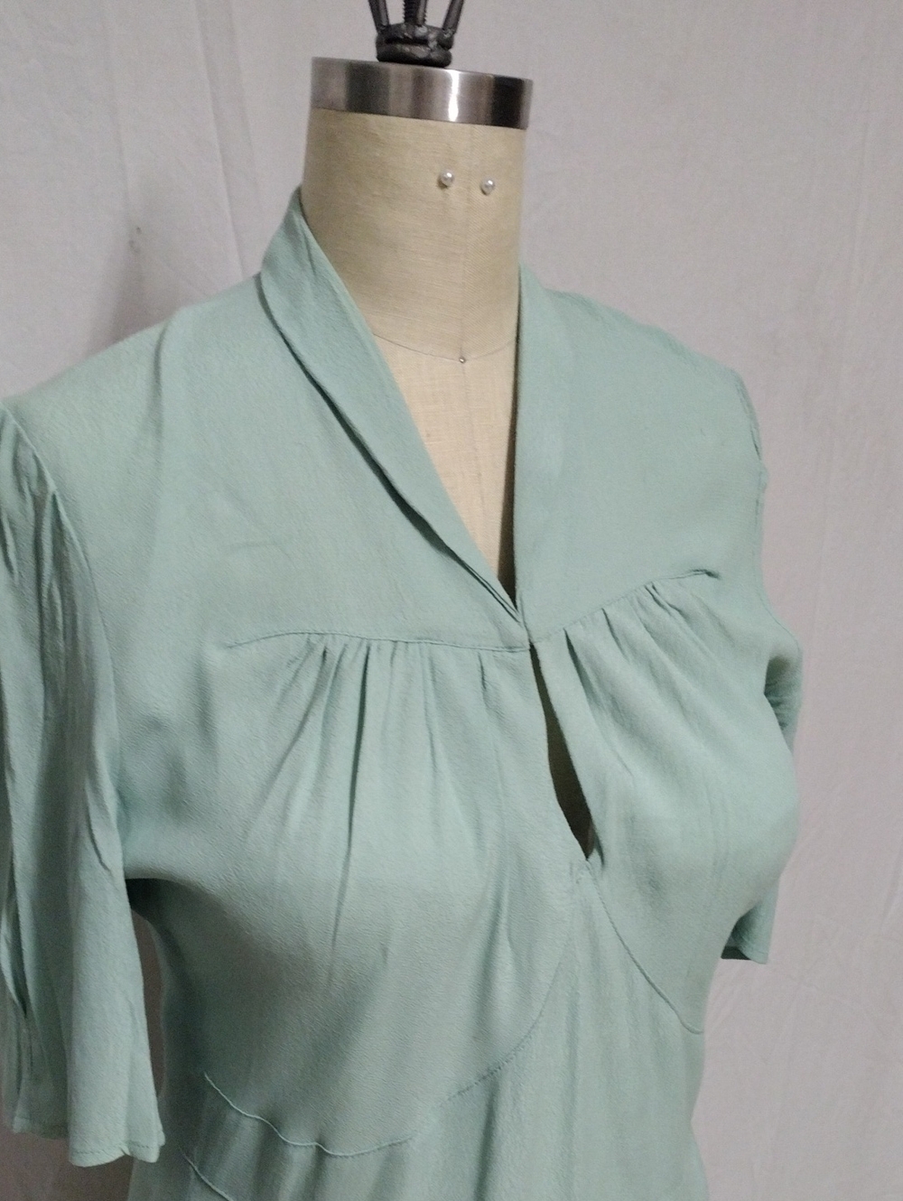 Socialite Mint Green Midi Dress with V-Neck Detail - Picture 2 of 6